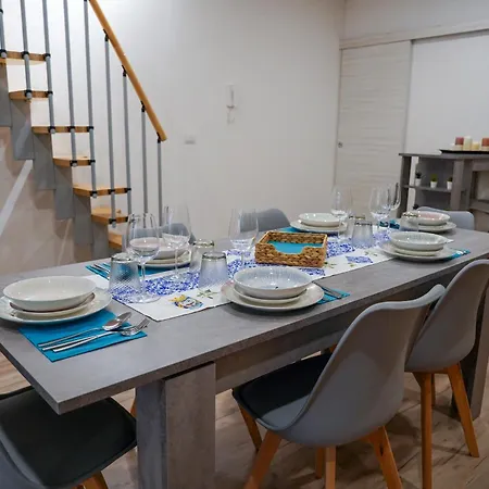 R-home Crispi Apartamento *